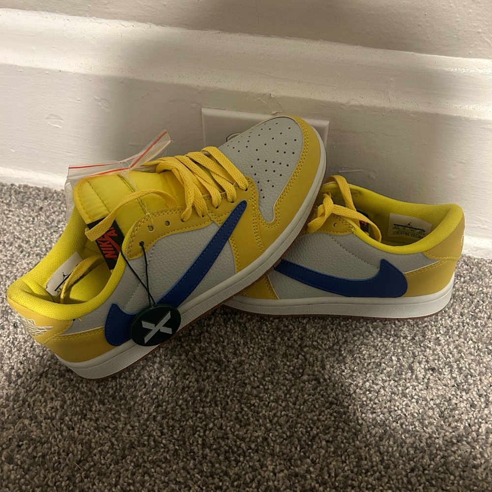 Nike Travis Scott Yellow and Blue Sneakers